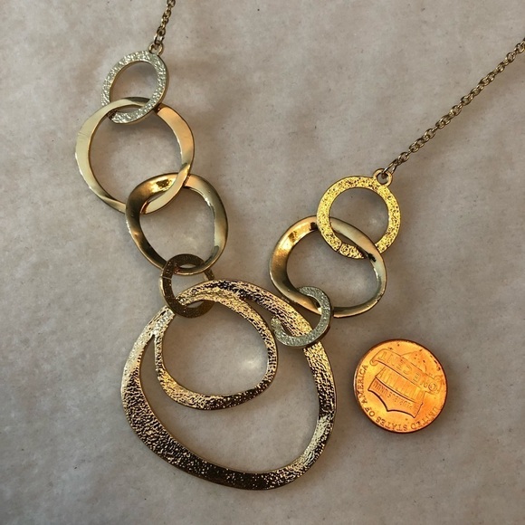 Chunky Statement Necklace 15” Costume Choker Circular Gold Yellow Party Fashion - Picture 4 of 7